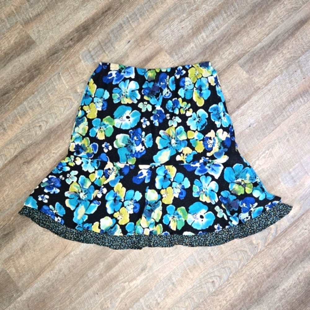Christopher & Banks Reversible Floral Women's Skirt - Picture 2 of 10